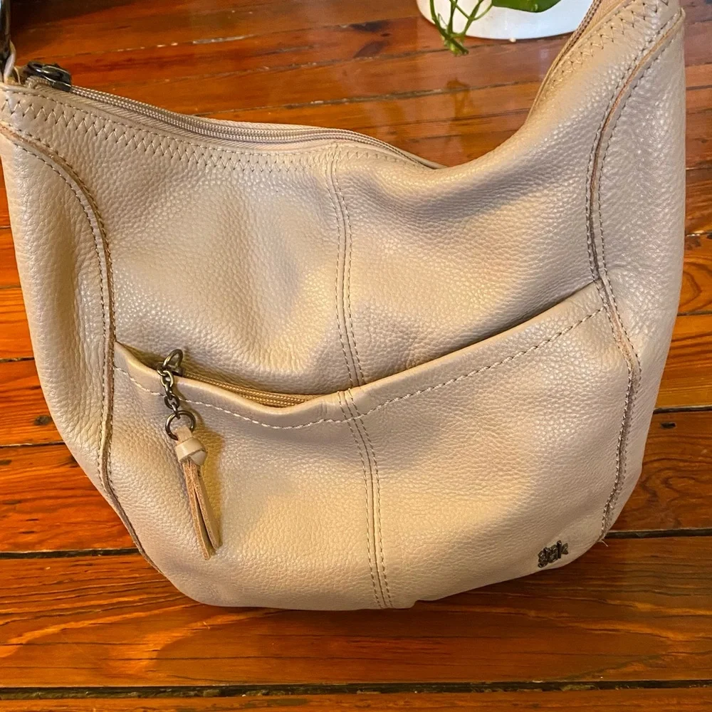 The Sak Iris Leather Large Hobo Purse